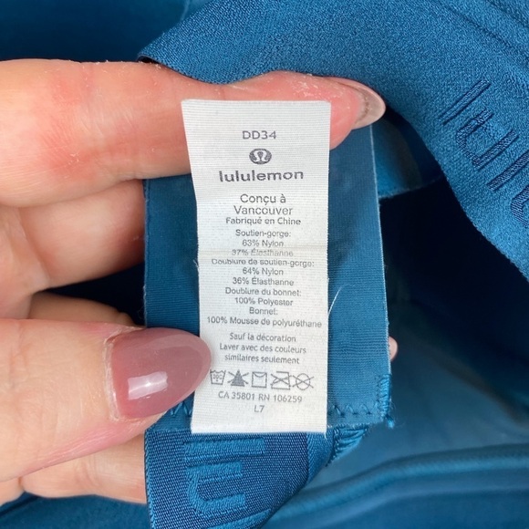 Lululemon Fine Form Bra in Bermuda Teal Size DD34. - Picture 7 of 14